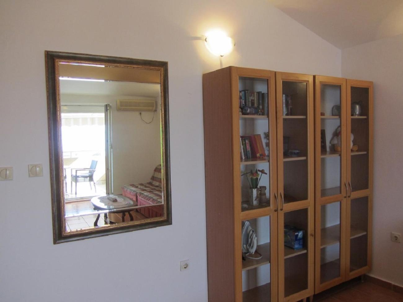 Cernogoriya Voyage Apartman Rafajlovići Kültér fotó